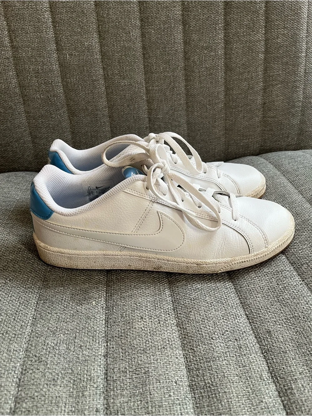 Nike Women’s White Sneakers with Light Blue Heel Tab